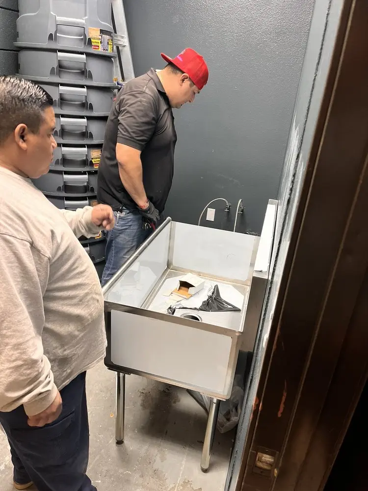 Commercial plumbing and sink installation in La Cumbre Estates